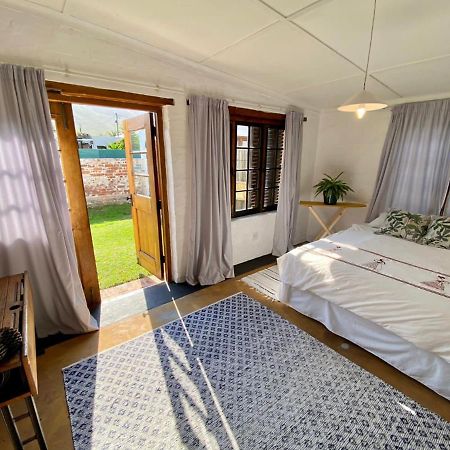 Hermanus Whale Cottage Exteriör bild